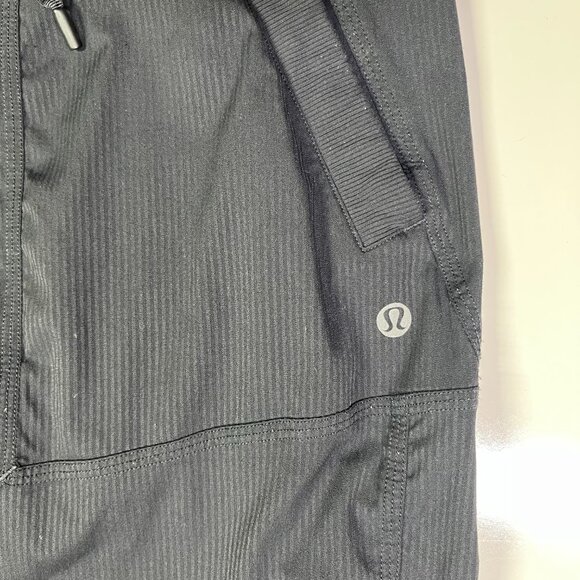Lululemon Size 4 Studio Crop Black Pants Pull-on Drawstring Cuffs W6601S - Picture 4 of 6